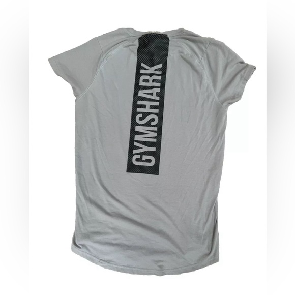 Gymshark Medium Mens Tee Logo
Athletic Stretch - Picture 1 of 5